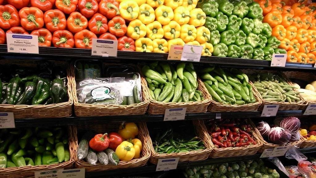 Thumbnail for Global food inflation concerns ease as UN Food Agency reports 10.1% annual drop in world price index