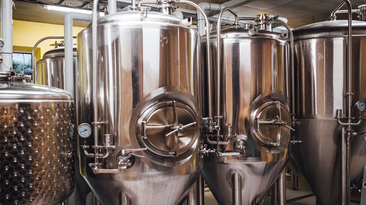 Thumbnail for ABB unveils process automation solution for cold block stage of beer production 
