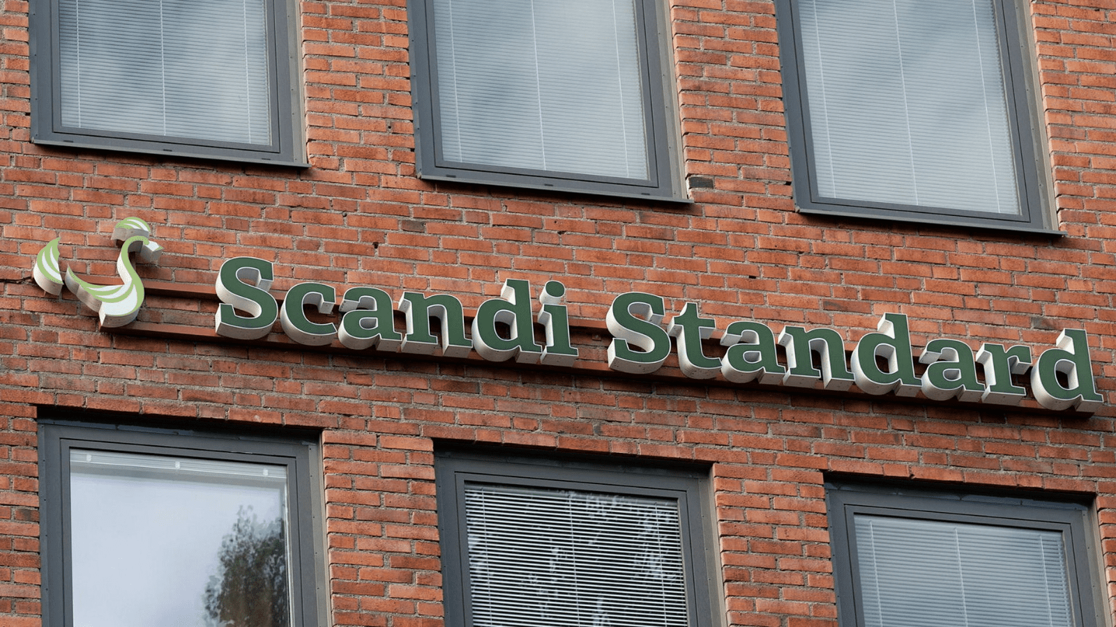 Thumbnail for Lange Companies rebrands marking new chapter in supply chain excellence