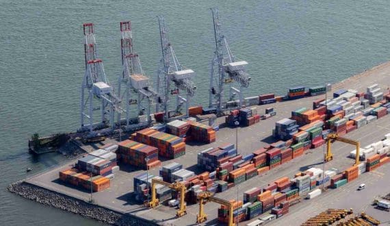 Thumbnail for DP World breaks ground on Contrecoeur terminal, boosts Montreal Port capacity by 60%