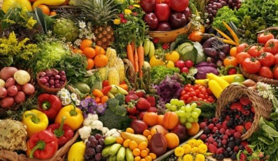 Thumbnail for Egypt exports 230,000 tons of fruit, vegetables in one week as NFSA intensifies inspections