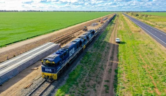 Thumbnail for Australia expands inland rail links from ports to regional hubs, cuts road dependence