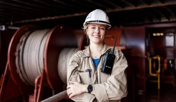 Thumbnail for Hapag-Lloyd launches Shefarer Program to boost women crew, targets 20% female cadet hires