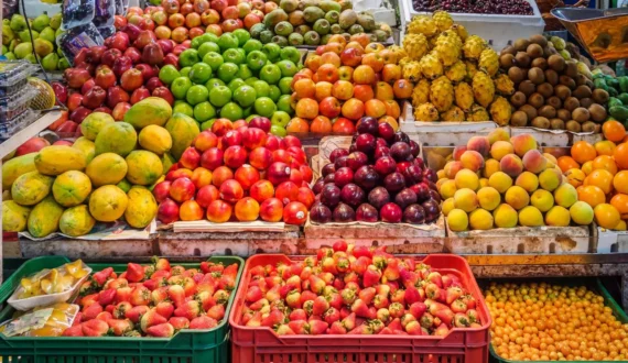 Thumbnail for South African fruit industry exports 4.4 million tonnes globally amid infrastructure, logistics challenges