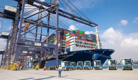 Thumbnail for Egypt launches new Sokhna Port basins, cargo terminal to boost maritime hub status