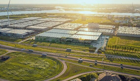 Thumbnail for DHL Group reports 13% revenue growth in Q2 2026