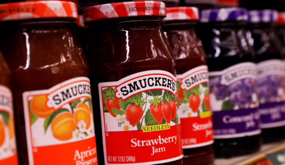 Thumbnail for Lipman Family Farms acquires Farm Fresh to expand western US fresh-cut operations