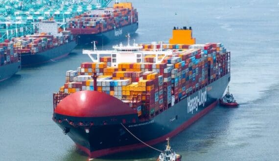 Thumbnail for Maersk, Hapag-Lloyd return four more Gemini services to Suez Canal