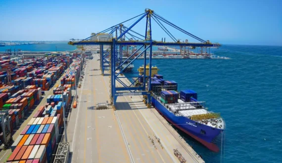 Thumbnail for Meyer pushes Cape Town port privatization amid US$518M flood damage