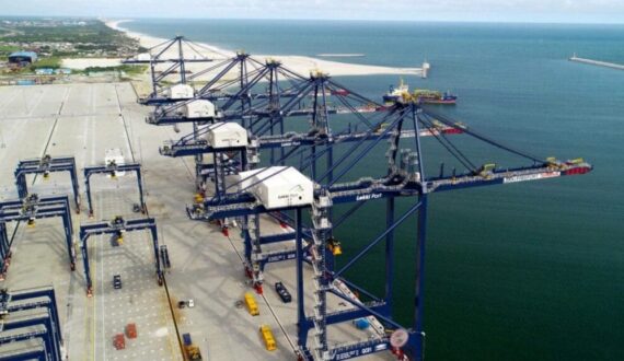 Thumbnail for AGL Côte d’Ivoire moves five locomotives for Abidjan Metro Line 1
