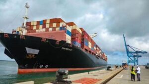 Port of Lamu handles MV Hamouna, discharging 5,200 TEU